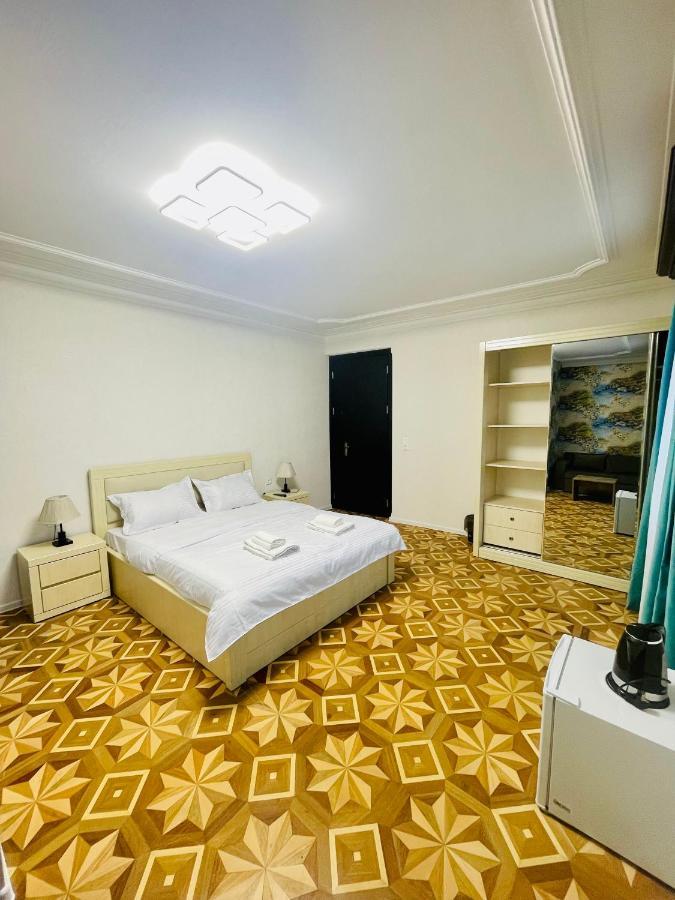 Quality Inn Tbilisi Bagian luar foto