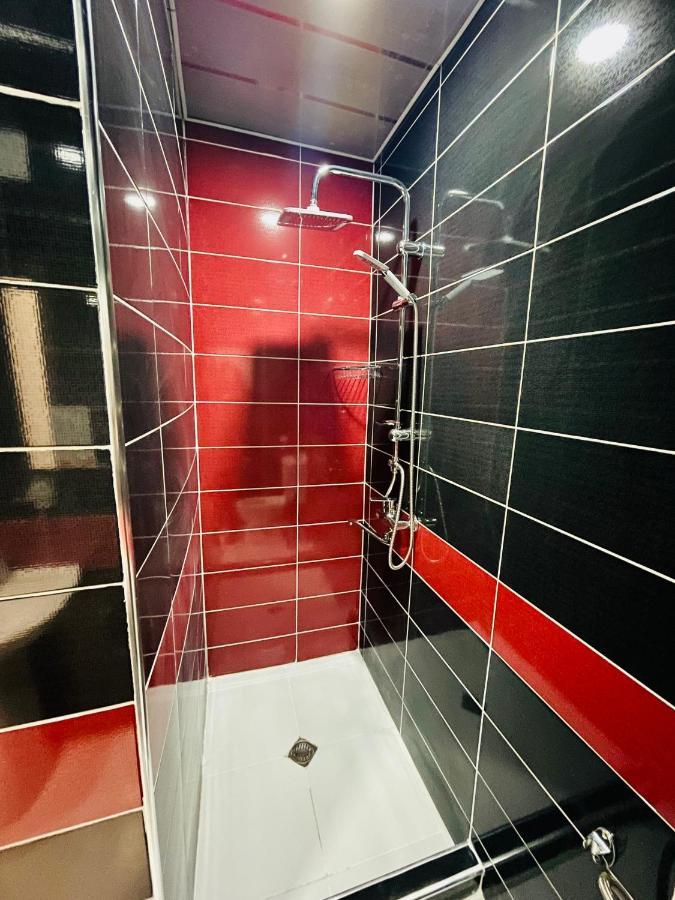 Quality Inn Tbilisi Bagian luar foto